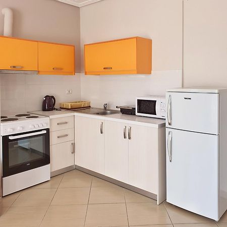 Allure Apartment Sarandë Zimmer foto