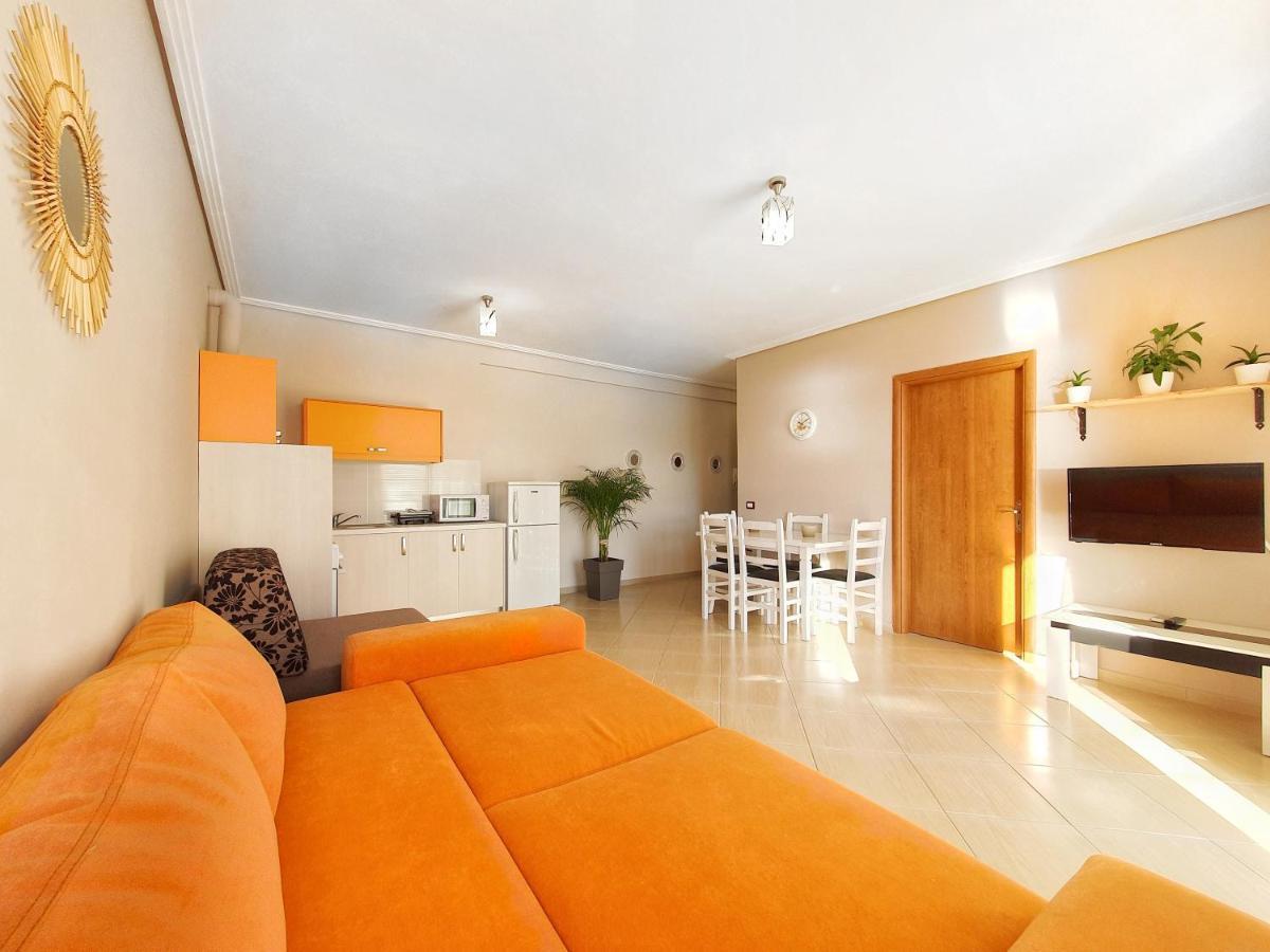 Allure Apartment Sarandë Exterior foto